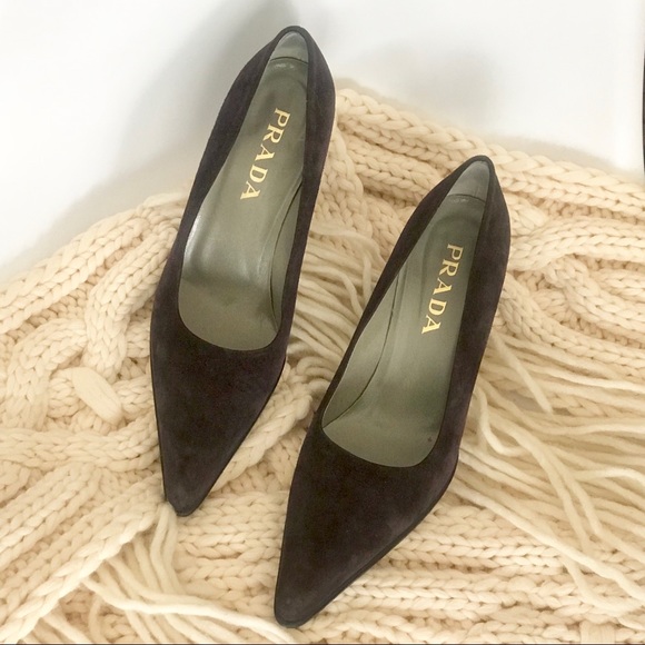 prada low pump